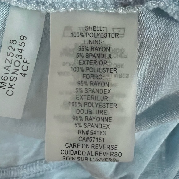 Calvin Klein Leopard V Neck Top - Picture 4 of 4